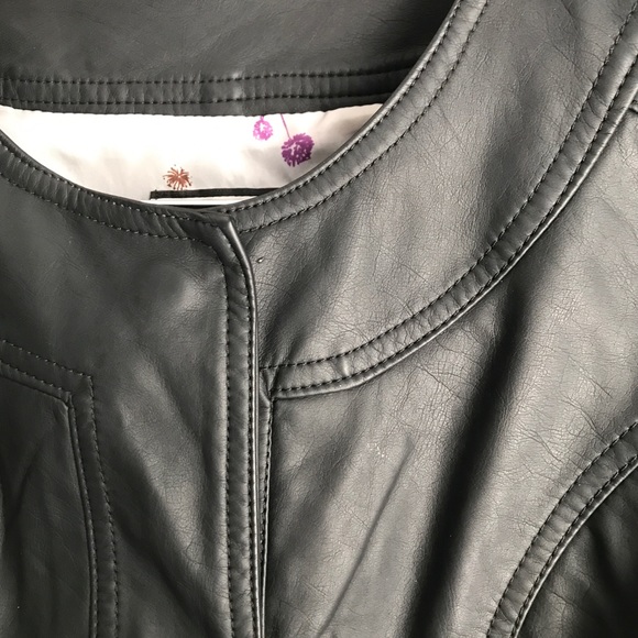 Kut from the Kloth Black Faux Leather Jacket - Picture 4 of 8